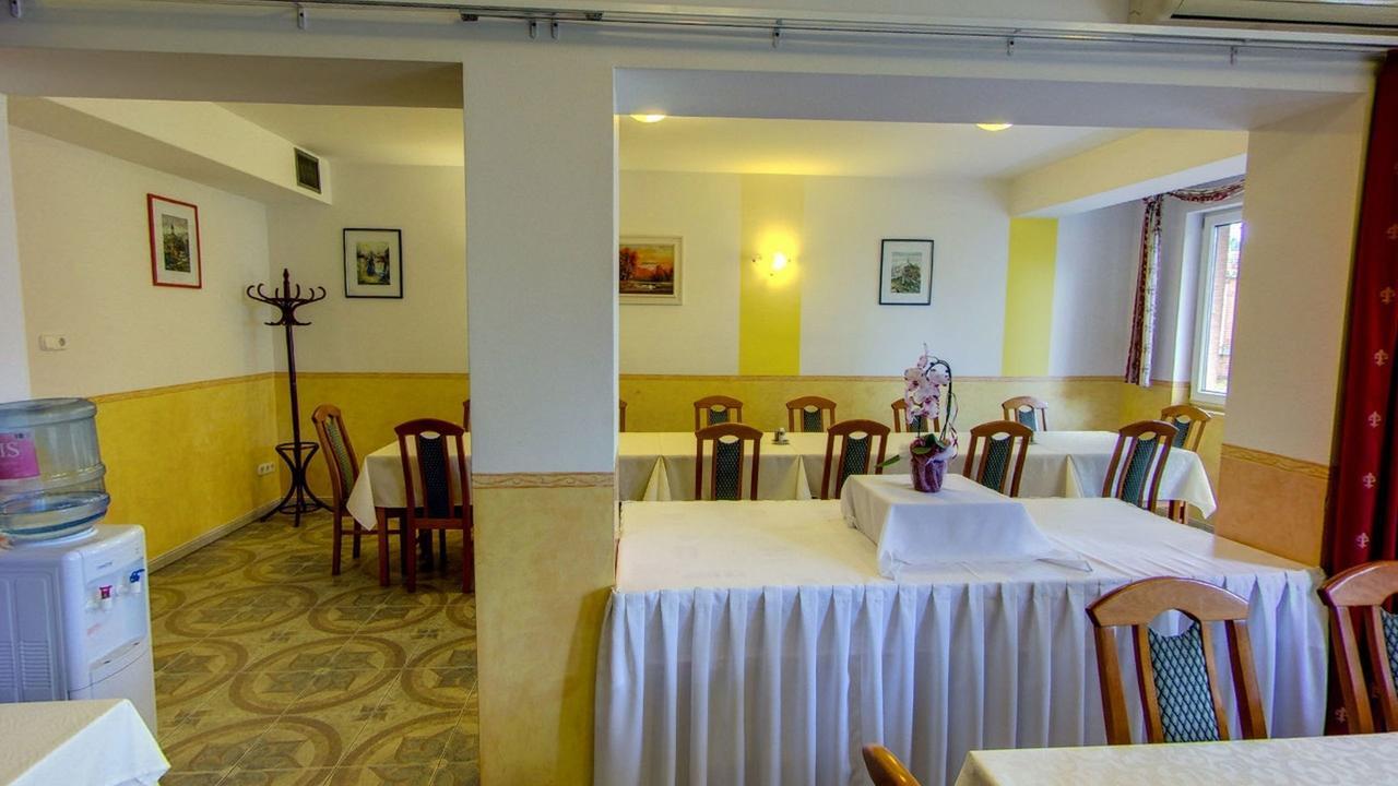 Bella Hotel Szeged Eksteriør bilde