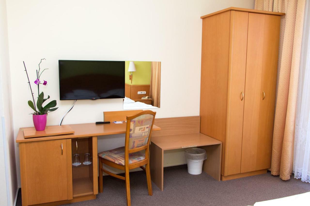 Bella Hotel Szeged Eksteriør bilde